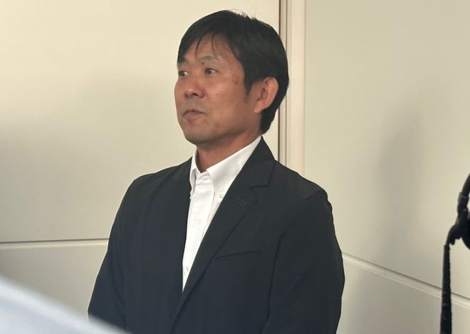 托特纳姆今夜造点机会，志在亚冠名次提升，态度坚定，团队化学反应显著(季莫申科颜值巅峰)