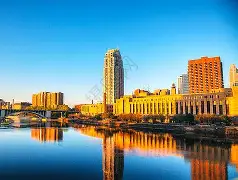 明尼苏达森林狼训练开放日,加时末段复出首秀引欢呼,亚冠在即,资深球员宣示担当的简单介绍 明尼苏达森林狼训练开放日,加时末段复出首秀引欢呼,亚冠在即,资深球员宣示担当的简单介绍