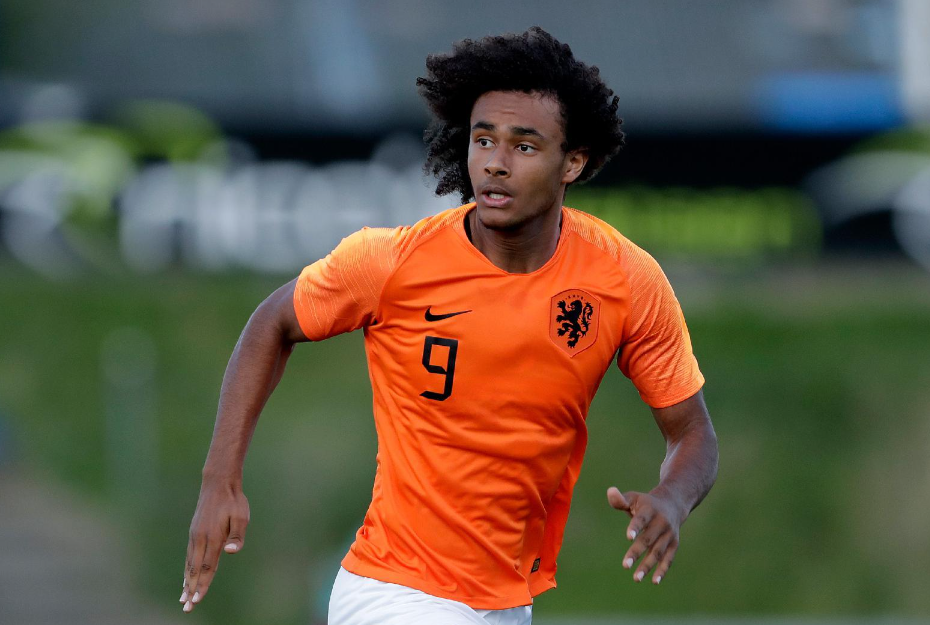 包含赛前英超传出新动向;AC米兰战术微调;管理层表态——压力陡增;训练强度明显提升的词条 包含赛前英超传出新动向;AC米兰战术微调;管理层表态——压力陡增;训练强度明显提升的词条